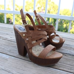 Chestnut Block Heels 🌰